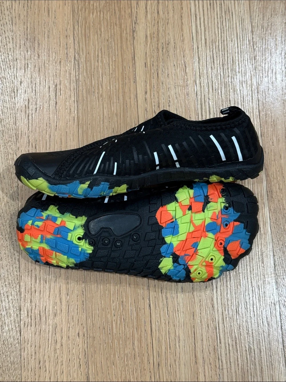 Kids Black Slip-On Water Shoes with Blue Insole 1 Big Kid/EU 31